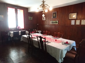 Room service - dining