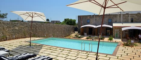 Outdoor pool, pool loungers