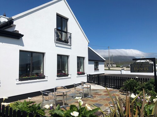 Teach Cruachán Large-group Holiday Home