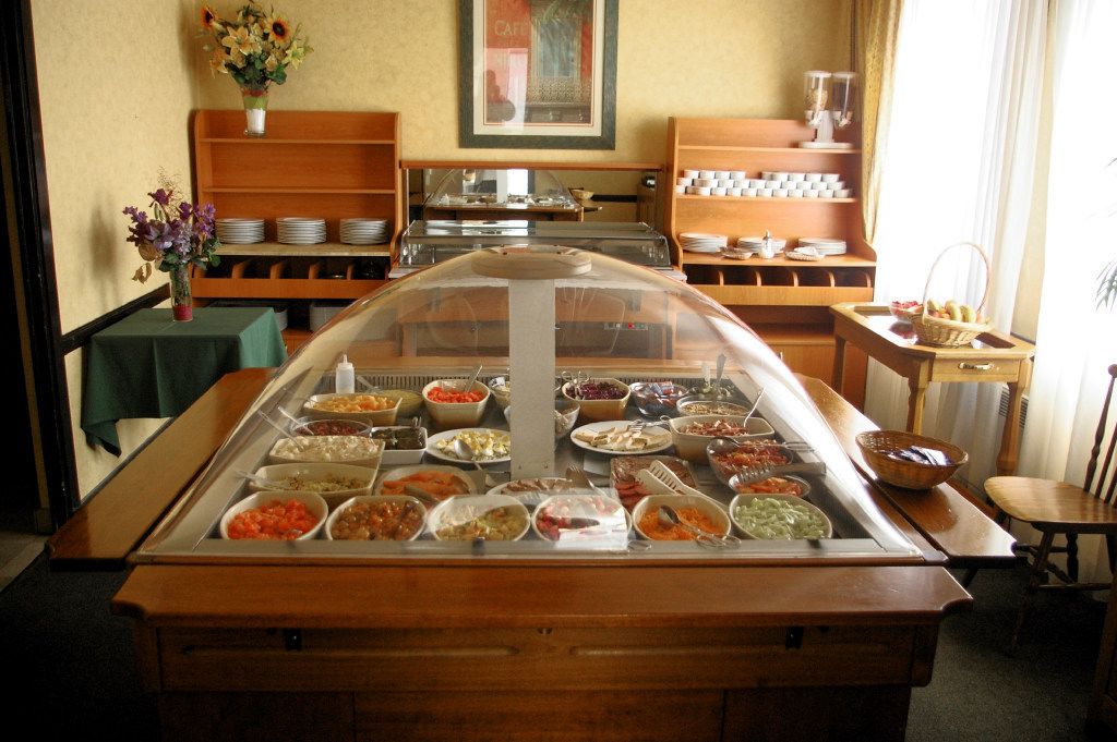 Daily buffet breakfast (EUR 8 per person)