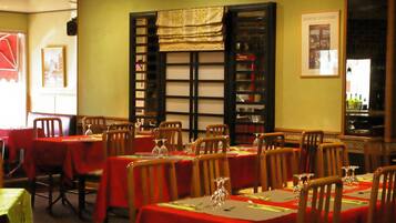 Daily buffet breakfast (EUR 8 per person)