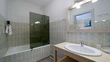 Kostenlose Toilettenartikel, Haartrockner