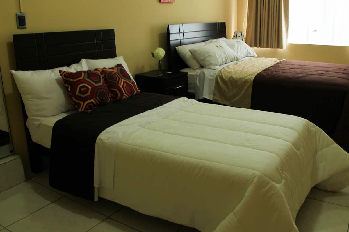 Habitación doble clásica, 2 camas individuales | 1 habitación, sábanas de algodón egipcio y ropa de cama de alta calidad