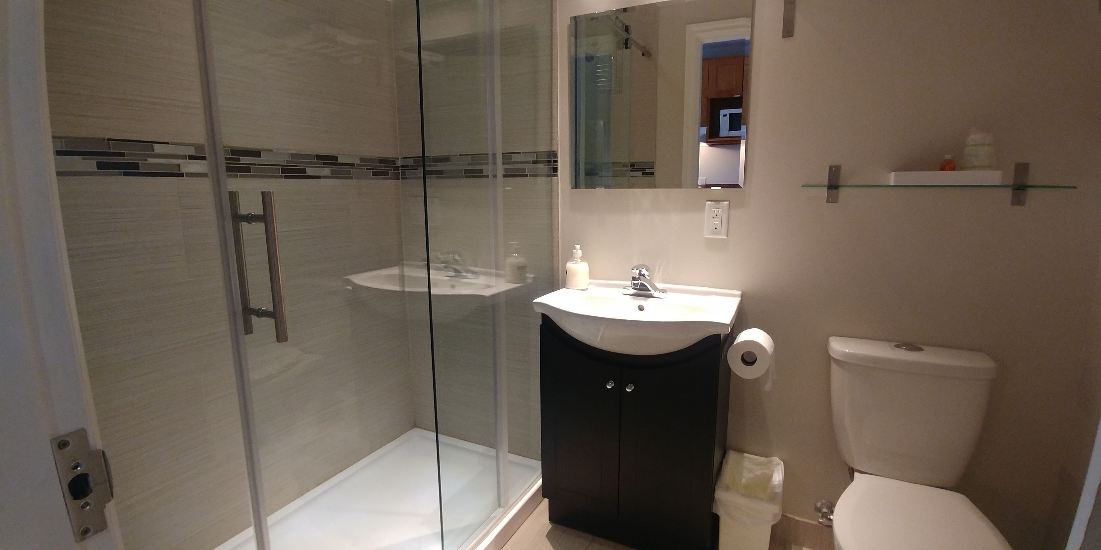 studio suite, 1 double bed | premium bedding, desk, free wifi, bed sheets