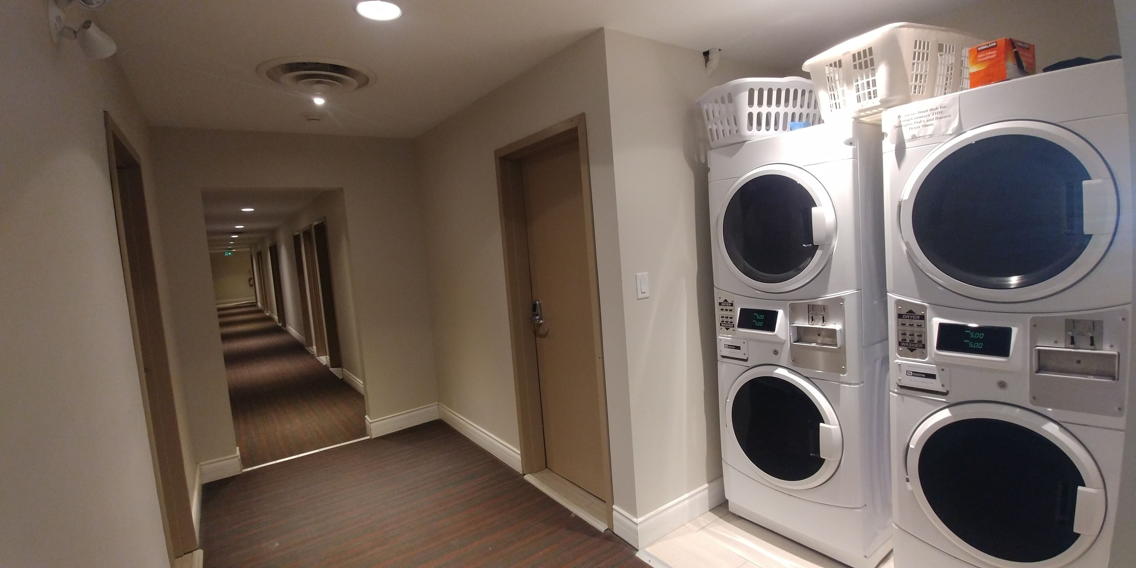 studio suite, 1 double bed | premium bedding, desk, free wifi, bed sheets