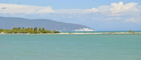 Playa en los alrededores