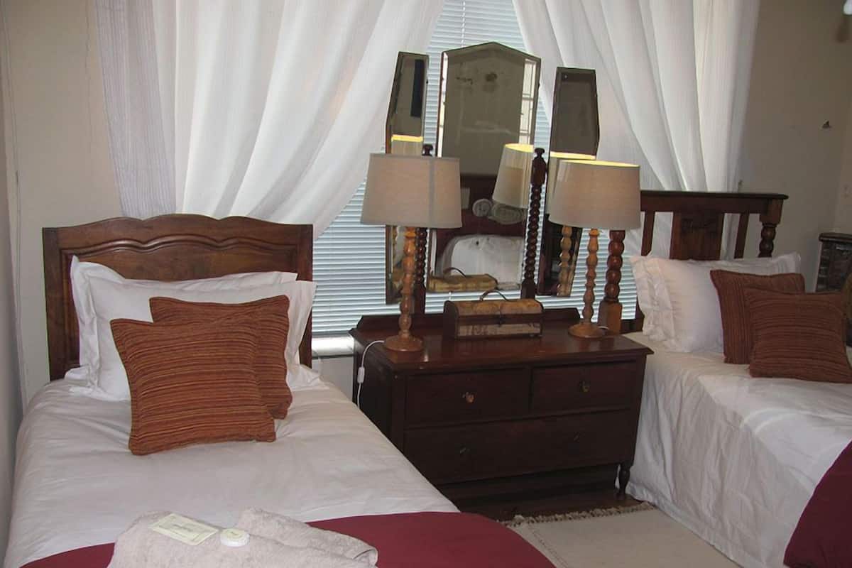 Standard Room (2) | Cadar katil 