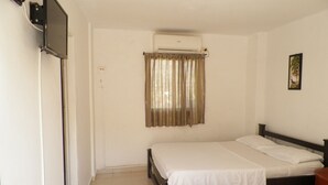 Double Room | WiFi (free) - Hotel El Milagro (Santa Marta)