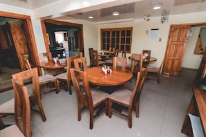 Desayuno buffet incluido todos los días
