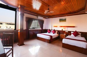 Minibar, in-room safe, desk, blackout drapes - Sovann Angkor II Hotel (Siem Reap)