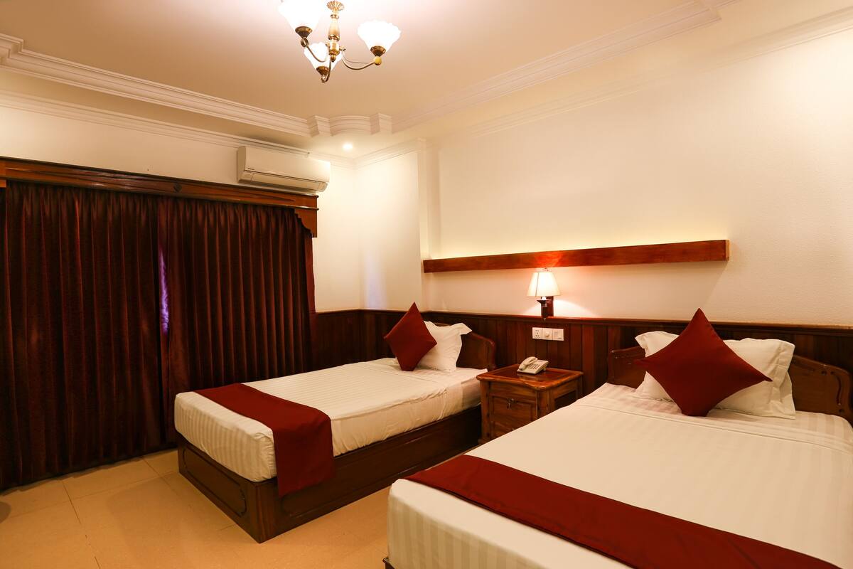 Minibar, in-room safe, desk, blackout curtains