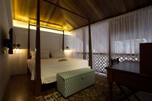 Mansion Suite | In-room safe, individually decorated, individually furnished, desk - Jawi Peranakan Mansion (George Town)