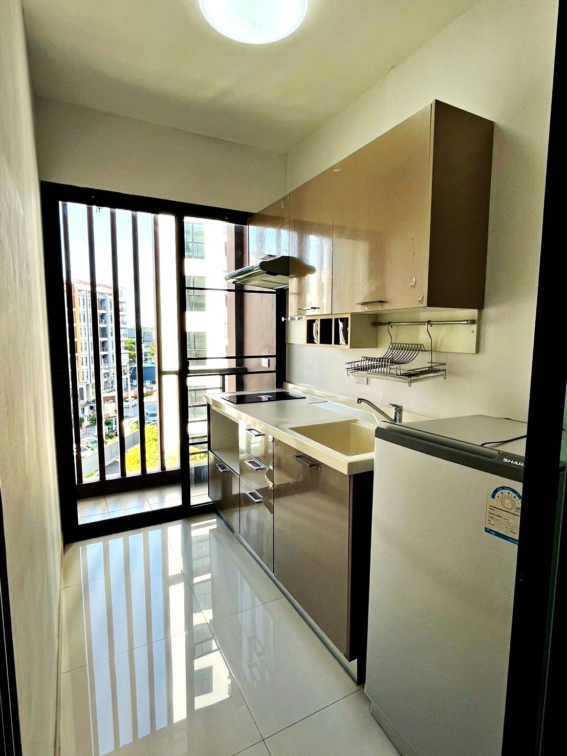 Foto - V-twin Condo Donjan