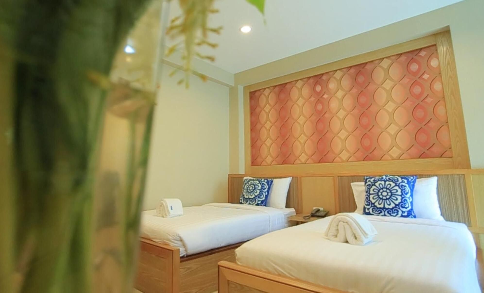 desk, blackout curtains, free wifi