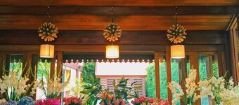 Monmuang Hotel and Residence
