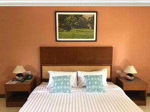 Standard Double Room, Garden View | Desk, free WiFi, wheelchair access