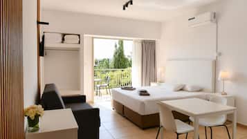 Studio, Balkon, Stadtblick