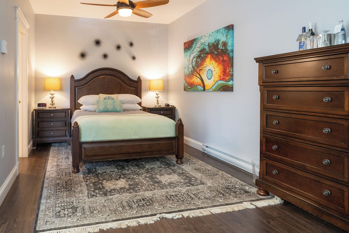 Camera Premium, 1 letto queen, terrazzo | Biancheria da letto di alta qualità, con stile personalizzato