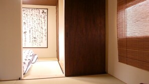Japanese Villa | 2 bedrooms, hypo-allergenic bedding, down comforters, desk - Serendipity@Kyoto (Kyoto)