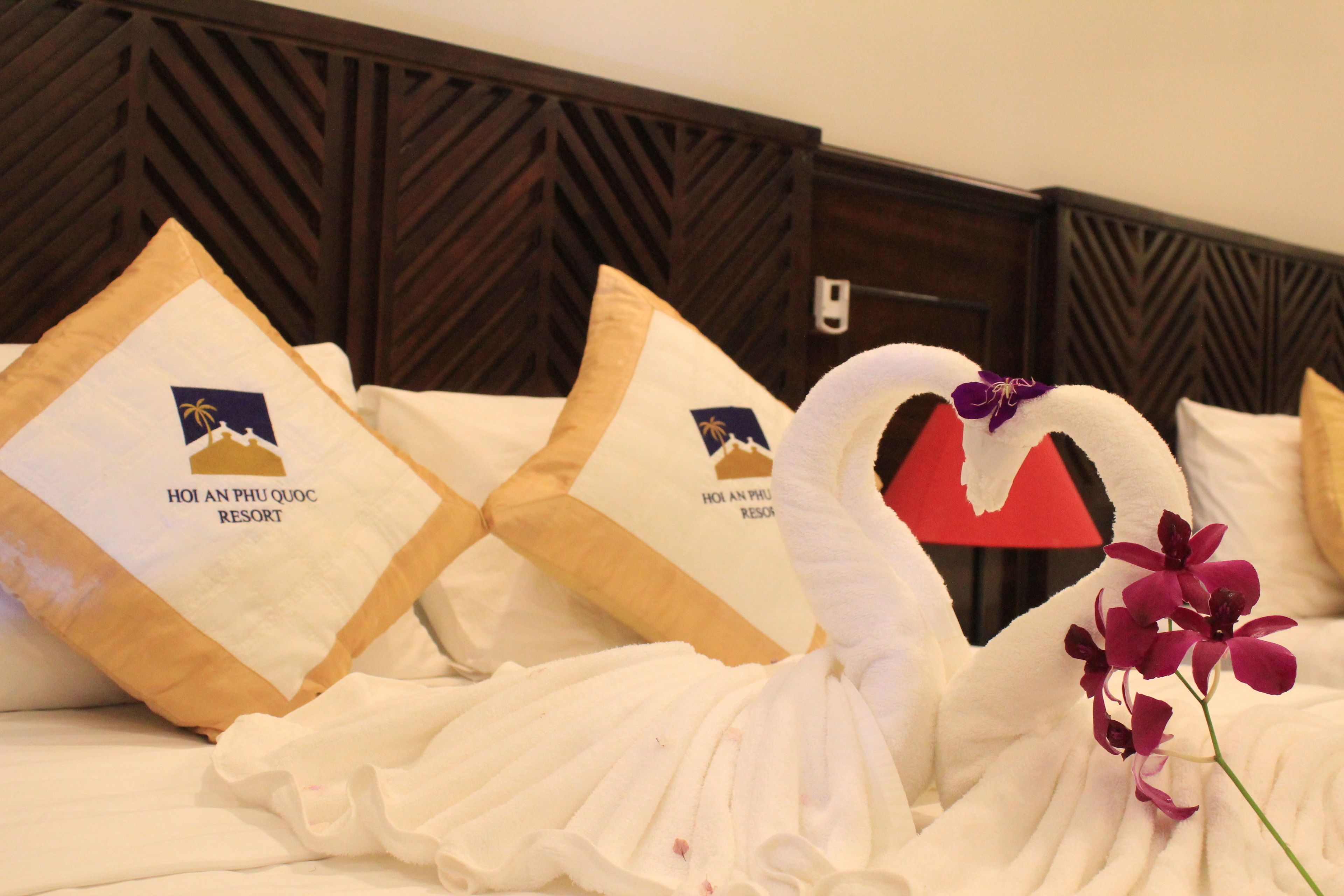 minibar, in-room safe, desk, free wifi