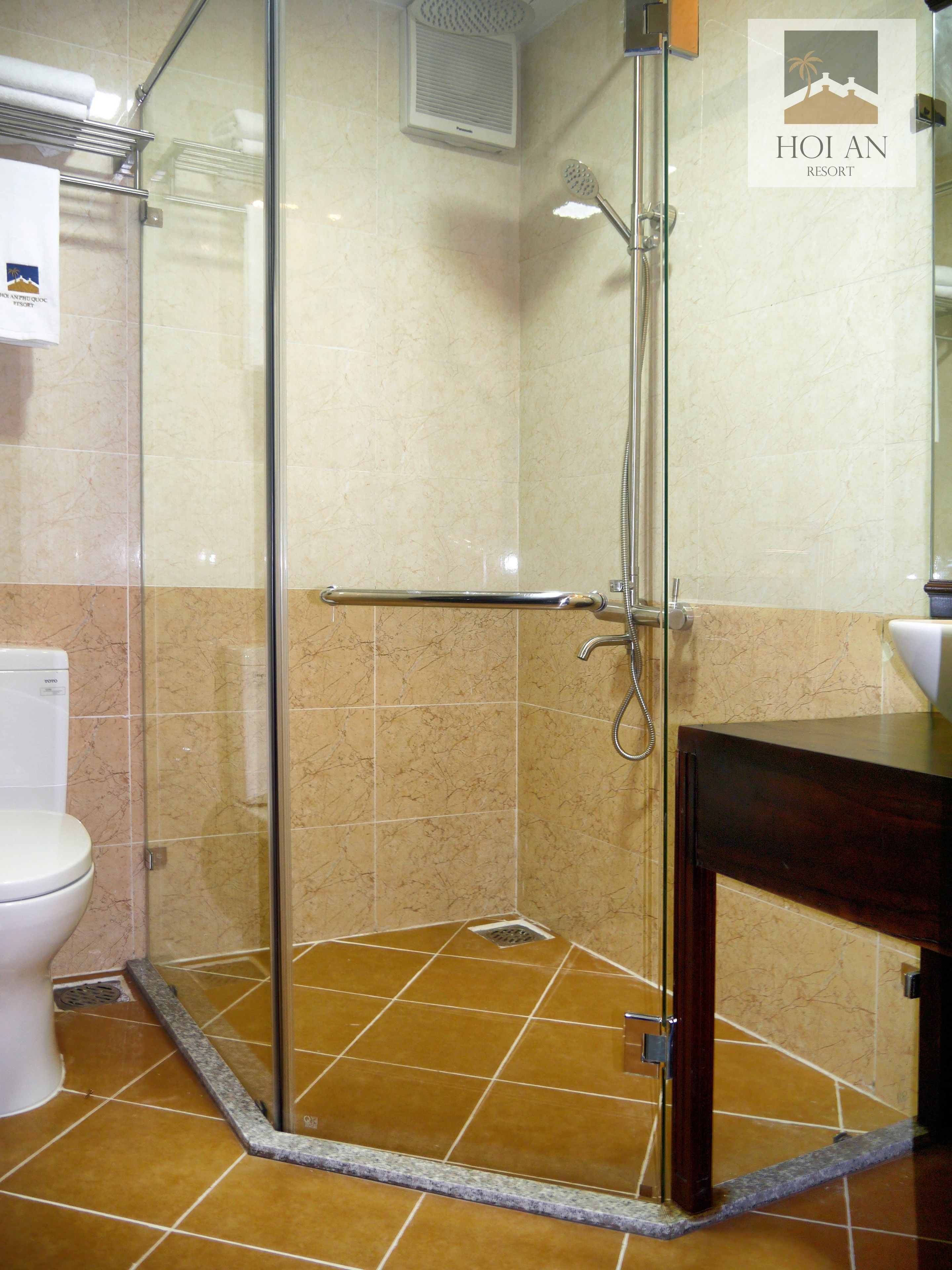 shower, free toiletries, hair dryer, slippers