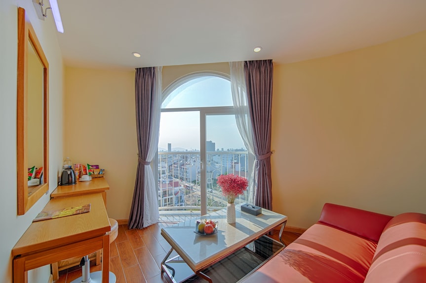 Sea Queen Hotel, Đà Nẵng | Hotels.com