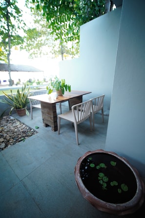 Beach Front Family | Terrace/patio