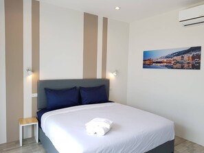 Standard Double Room | Skrivebord, ekstrasenger (mot et tillegg) og wi-fi (inkludert)