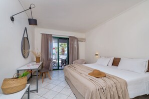 Superior Room, Partial Sea View | In-room safe, soundproofing, iron/ironing board, free WiFi - Phoenix Beach Hotel (Zakynthos)