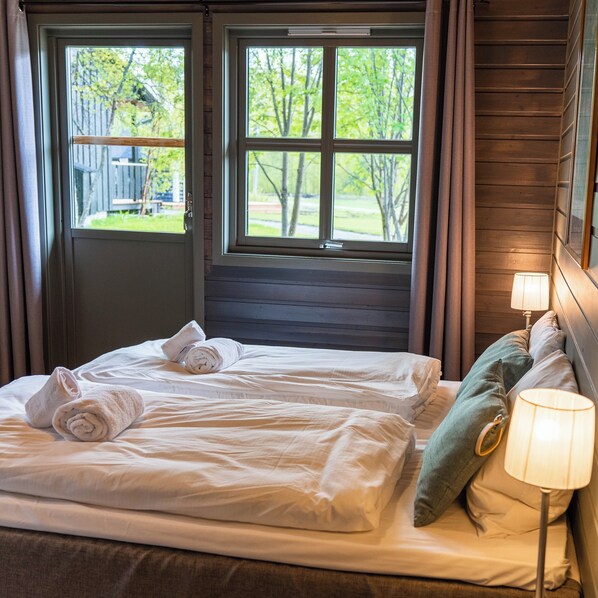 Premium bedding, free WiFi, bed sheets