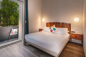 Superior Room | 1 bedroom, premium bedding, in-room safe, desk - Up Hotel (Rimini)