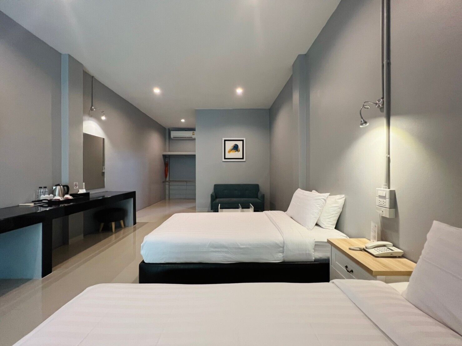 standard twin room (a) | minibar, blackout curtains, soundproofing, free wifi