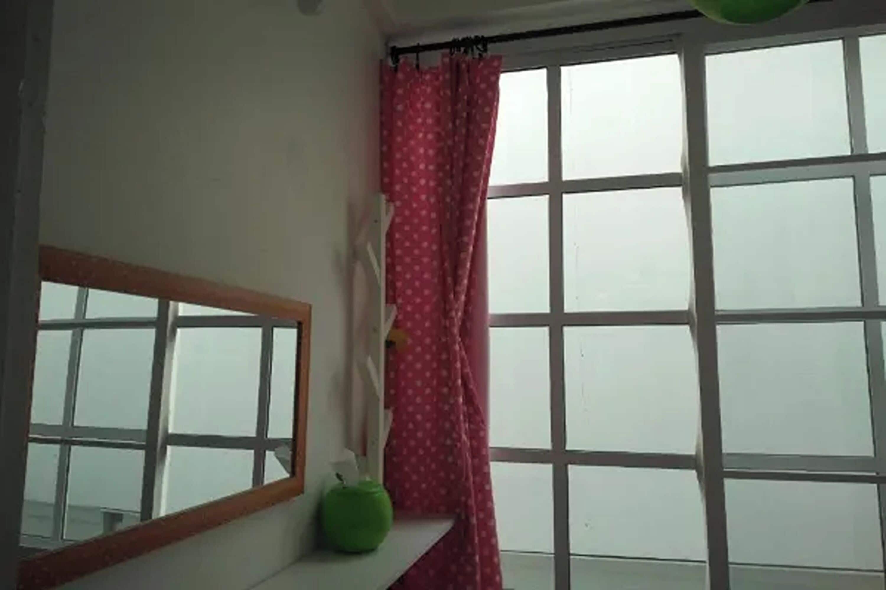 triple room | desk, free wifi, bed sheets