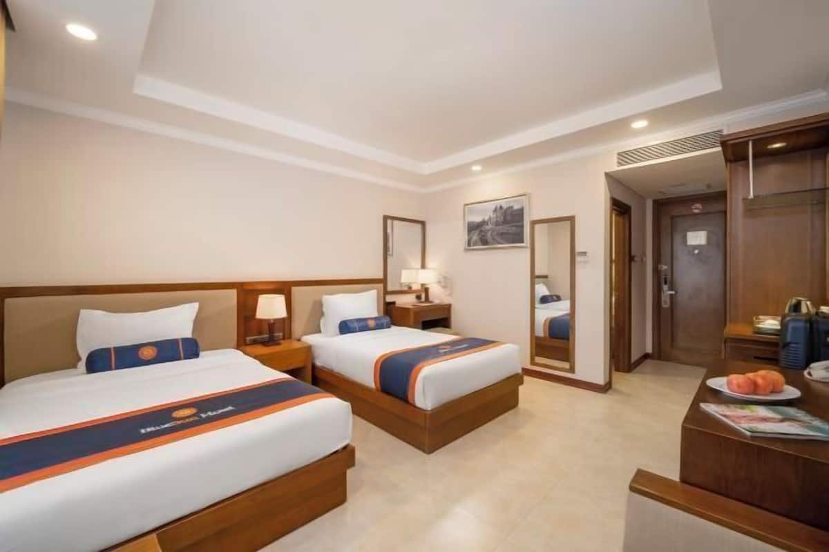 1 bedroom, minibar, in-room safe, desk