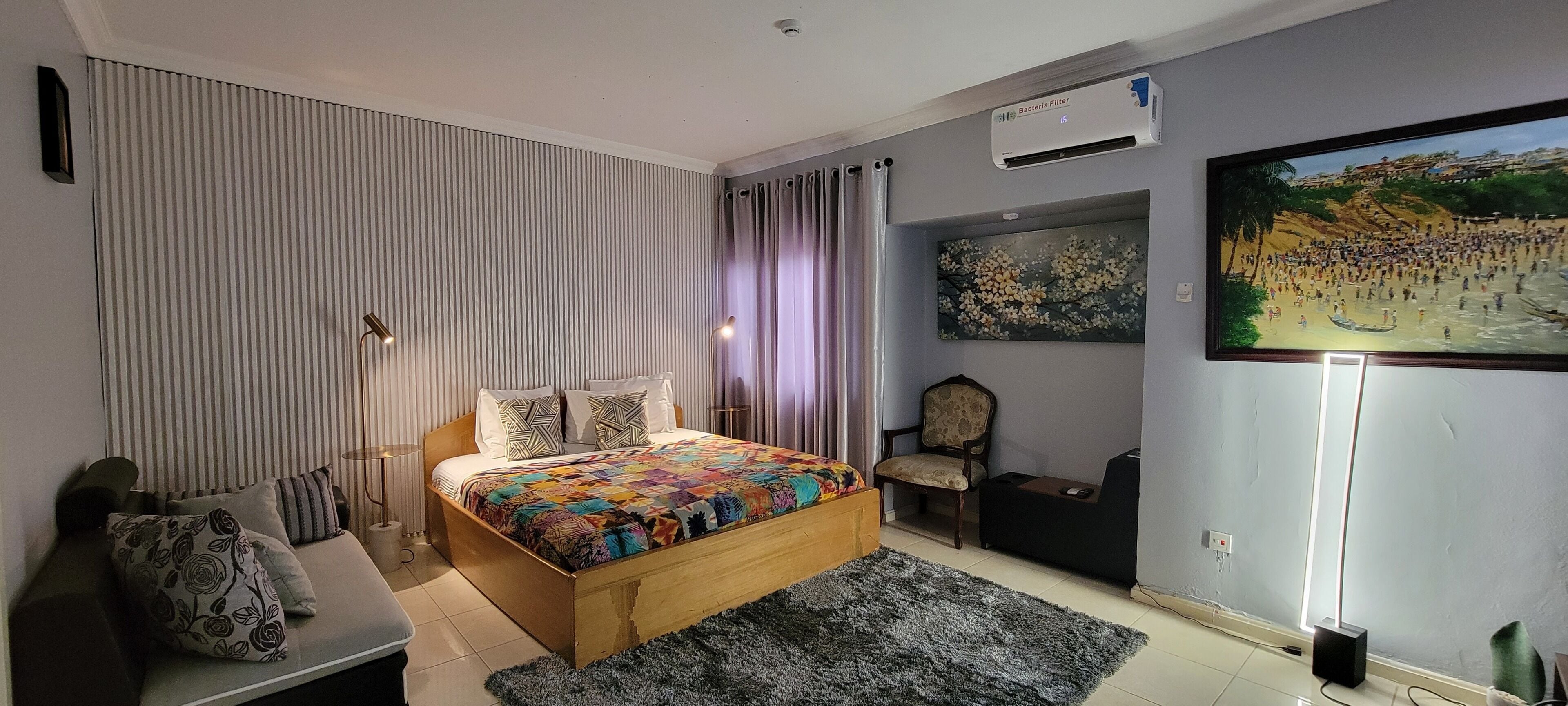 Habitación ejecutiva, 1 habitación | Ropa de cama de alta calidad, edredón y escritorio 