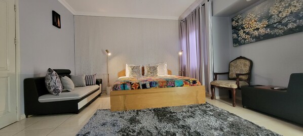 Executive Room, 1 Bedroom | Premium bedding, down comforters, desk, laptop workspace