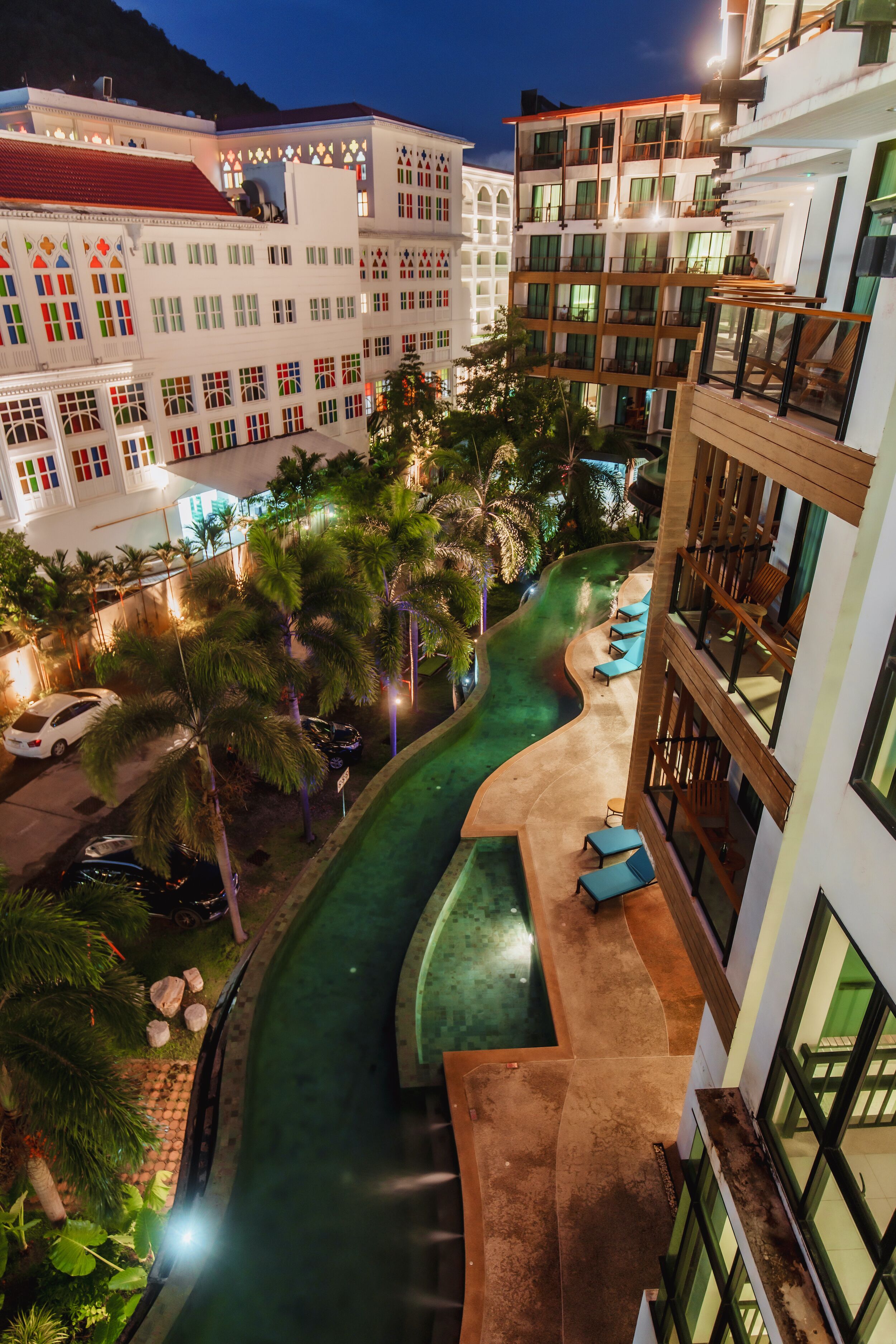 Executive Twin Room with Pool View | Balkon