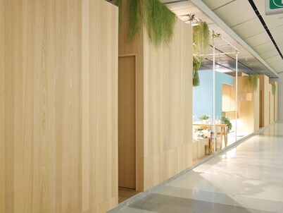 Boxtel at Suvarnabhumi Airport