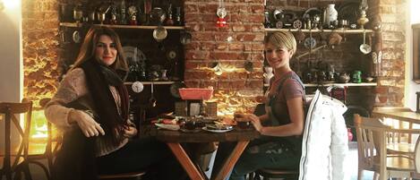 Daily full breakfast (EUR 7.00 per person)