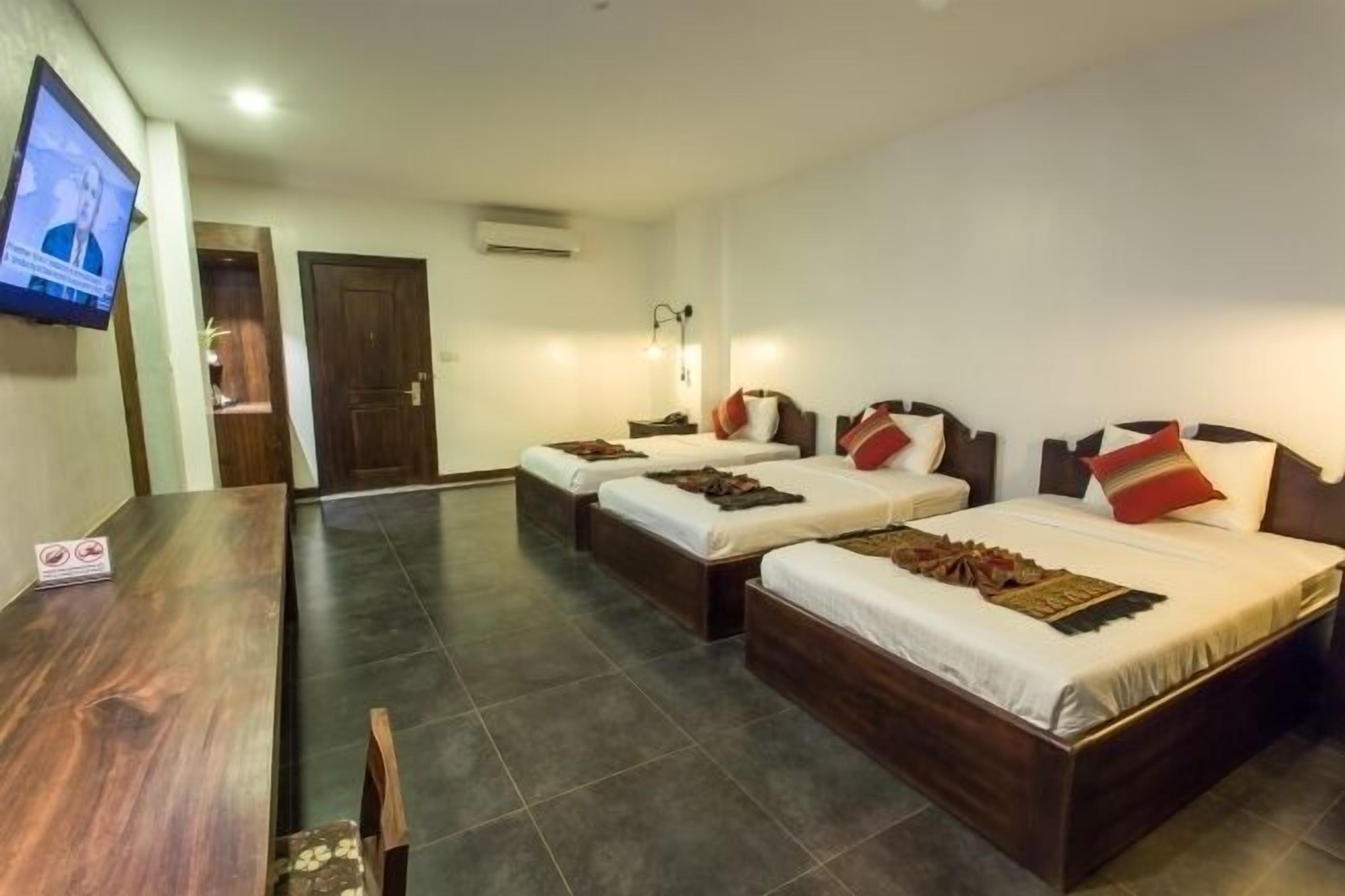 Minibar, in-room safe, desk, blackout drapes