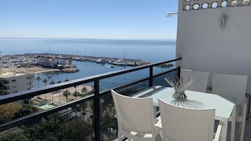 Luxe appartement, 2 slaapkamers | Balkon
