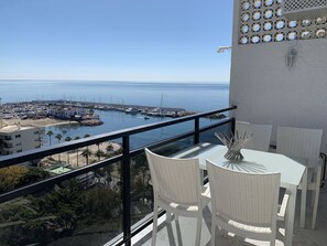 Luxe appartement, 2 slaapkamers | Balkon