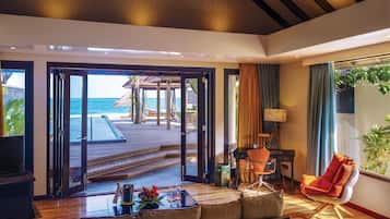 Kanifushi Grand Pool Villa | Ropa de cama de alta calidad y camas con efecto memoria