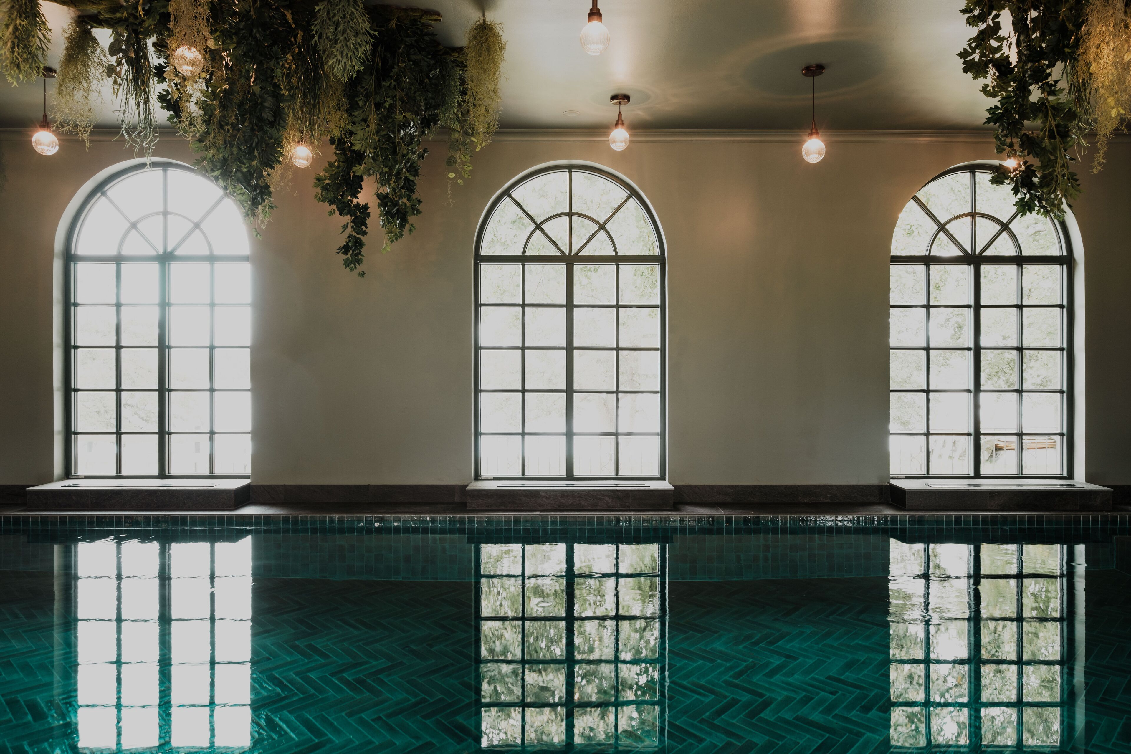 indoor pool, pool loungers