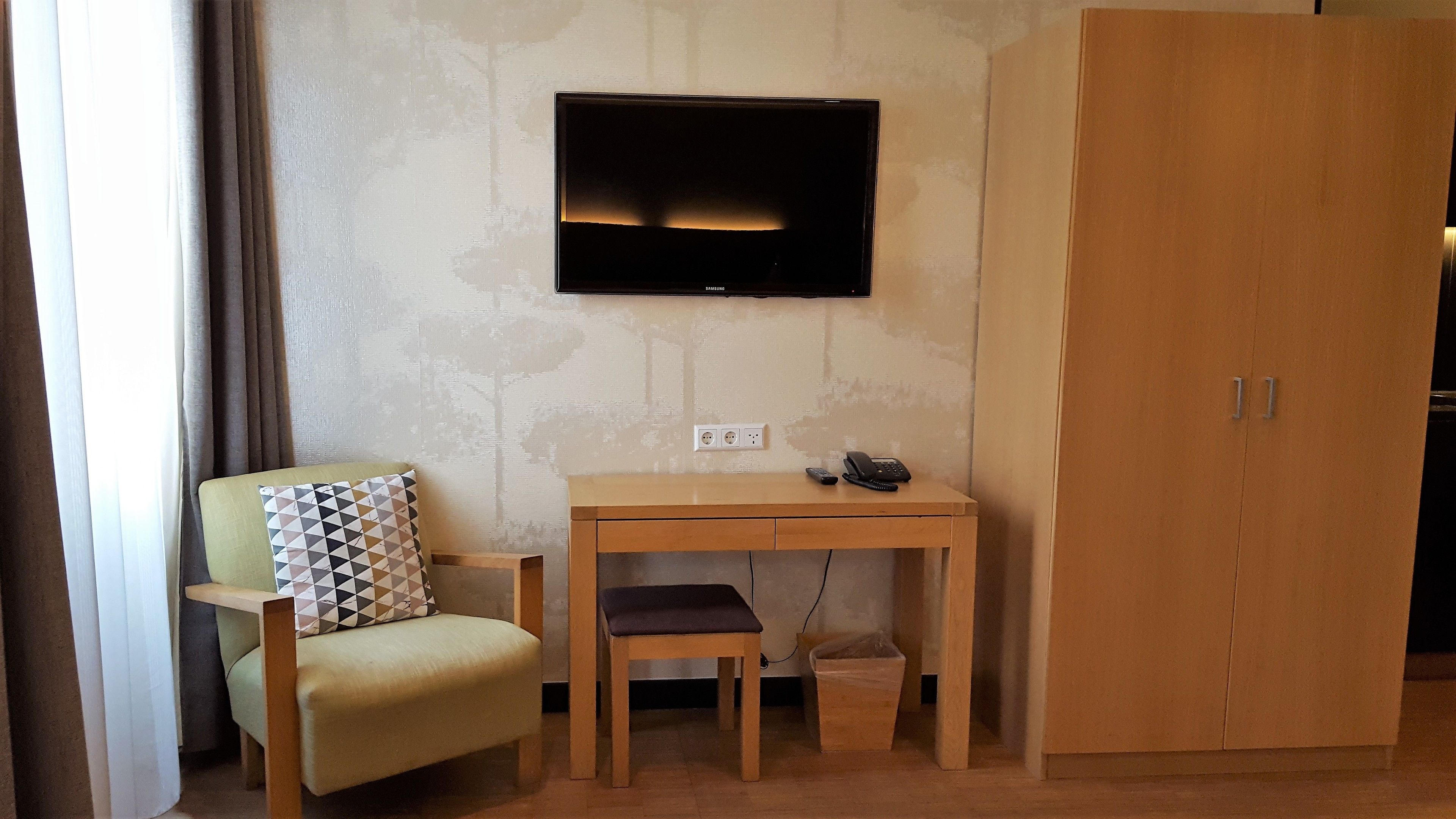 comfort triple room | room amenity