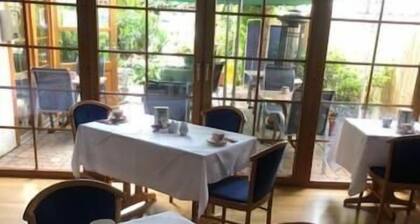 Hotel Blume