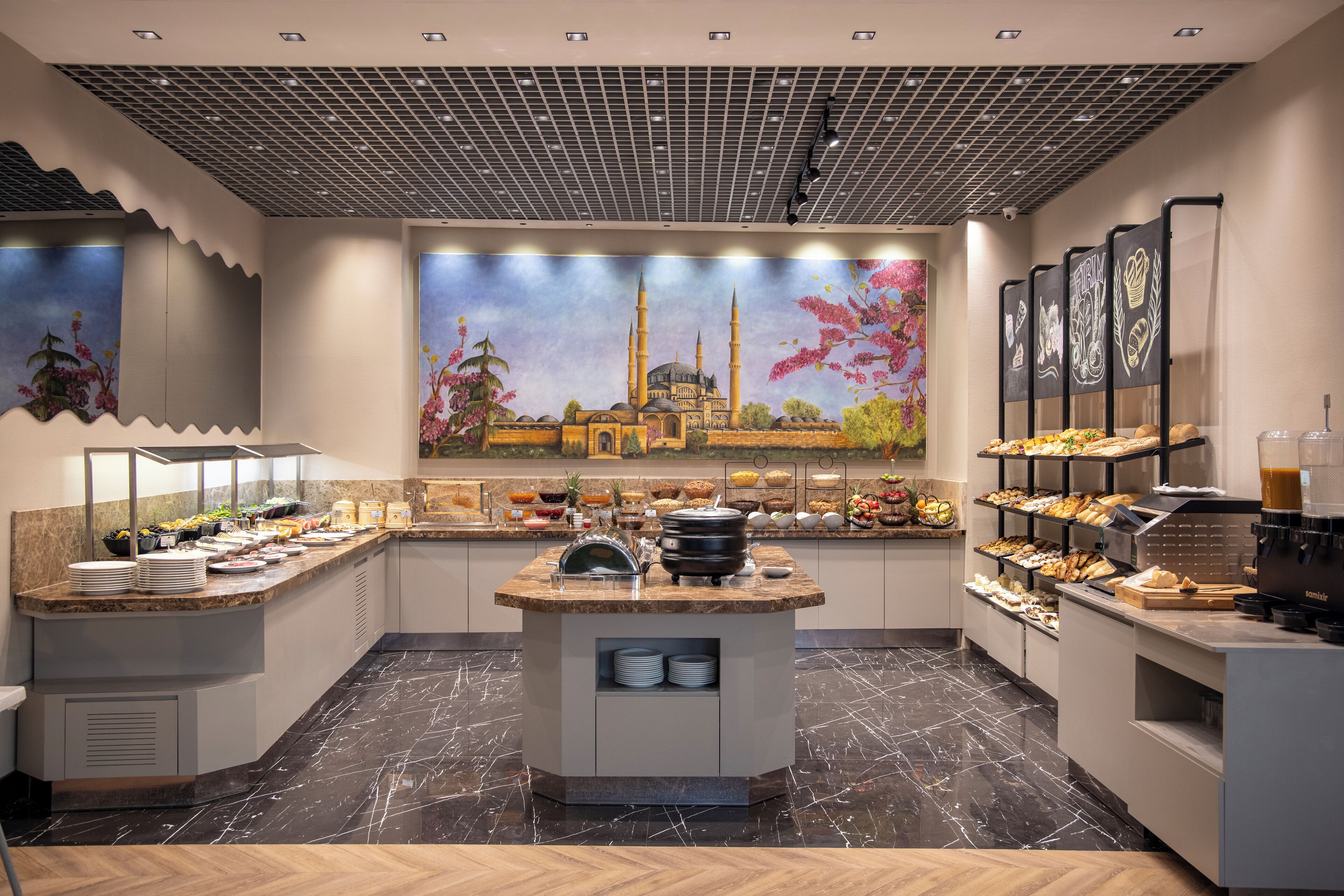 Petit déjeuner buffet