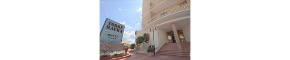 Front of property - Hotel Torremaura (Cervia)