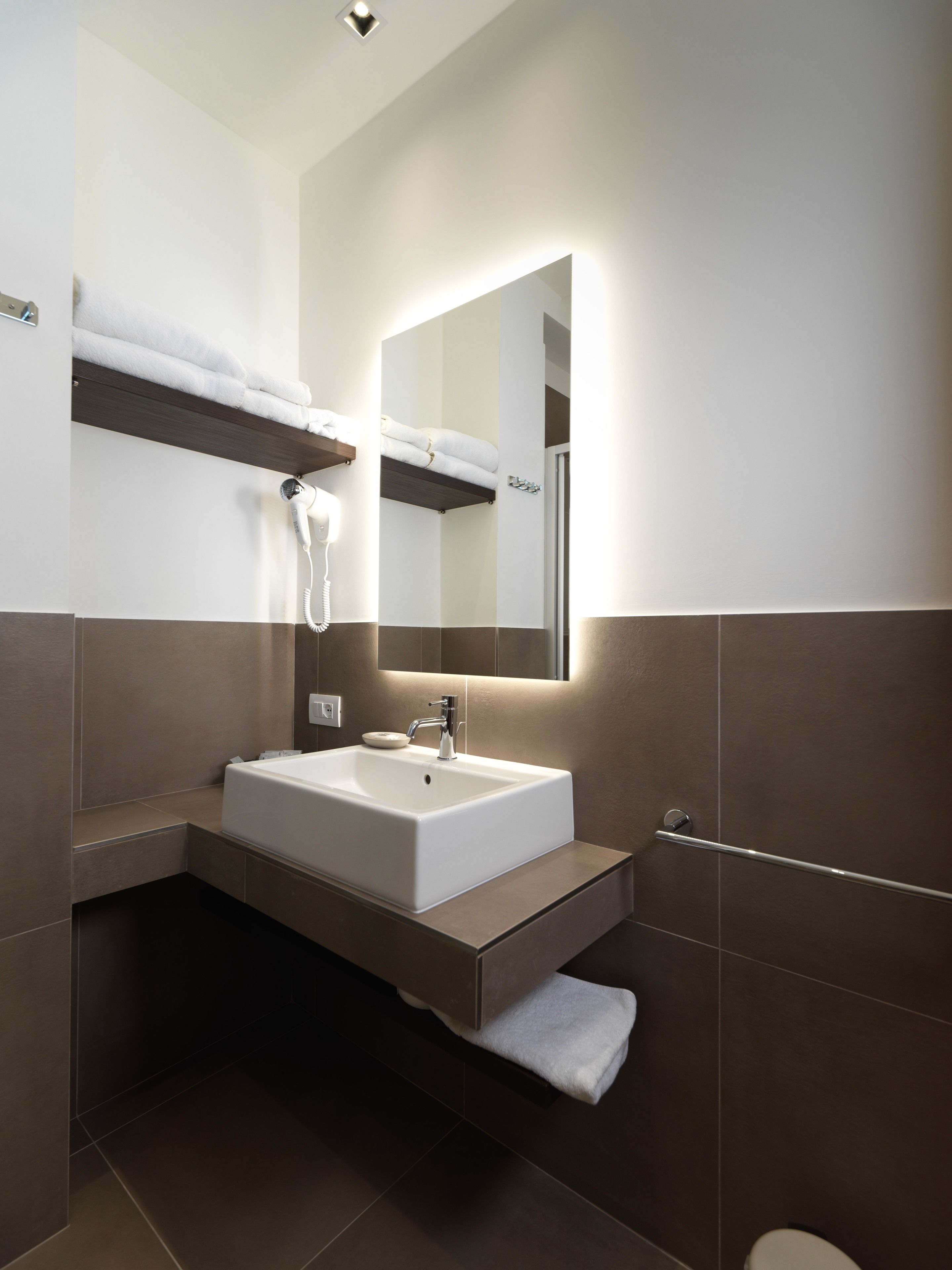 superior double room, sea view | in-room safe, desk, cots/infant beds, free wifi