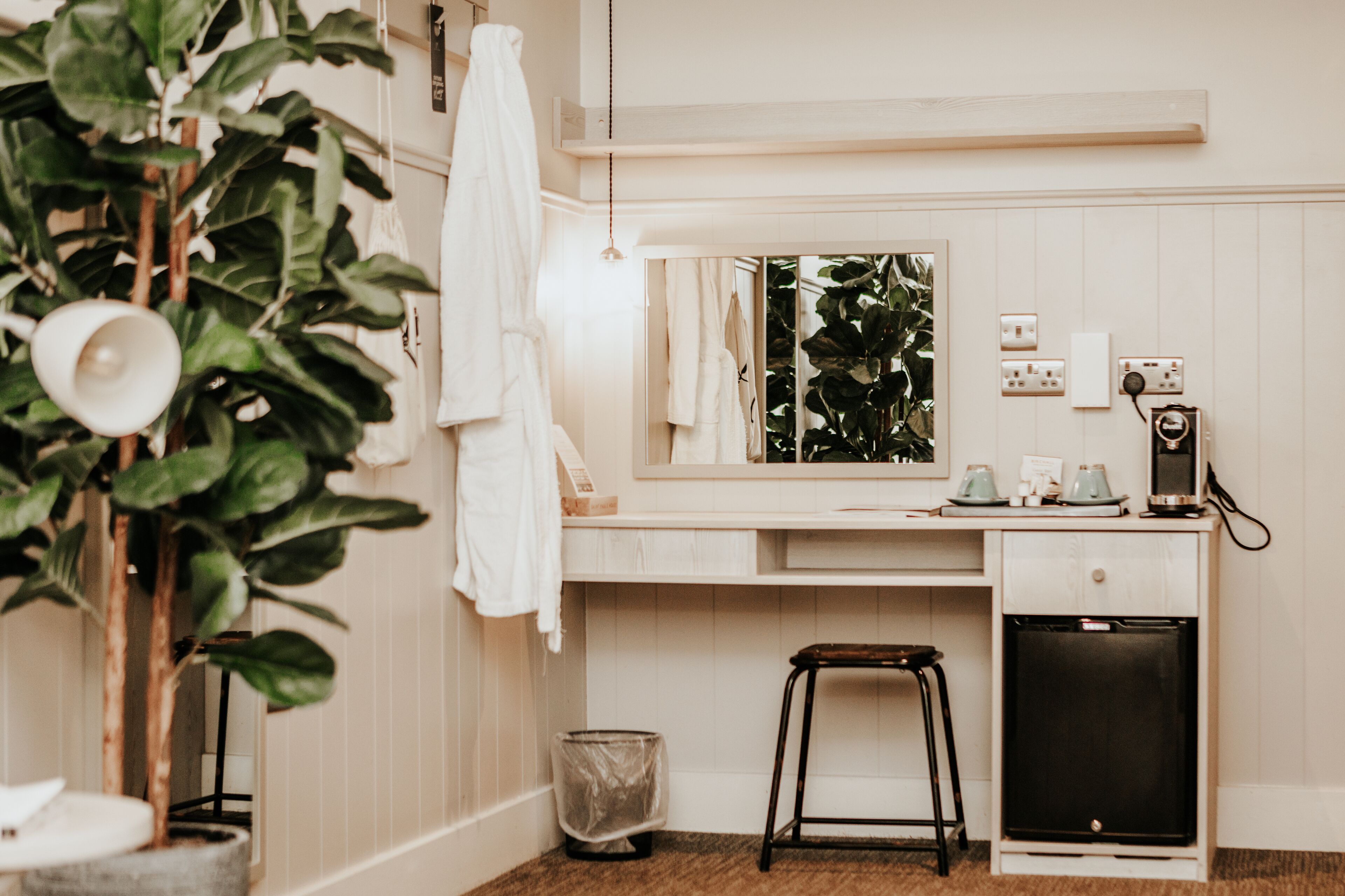 superior double room | desk, iron/ironing board, free wifi, bed sheets